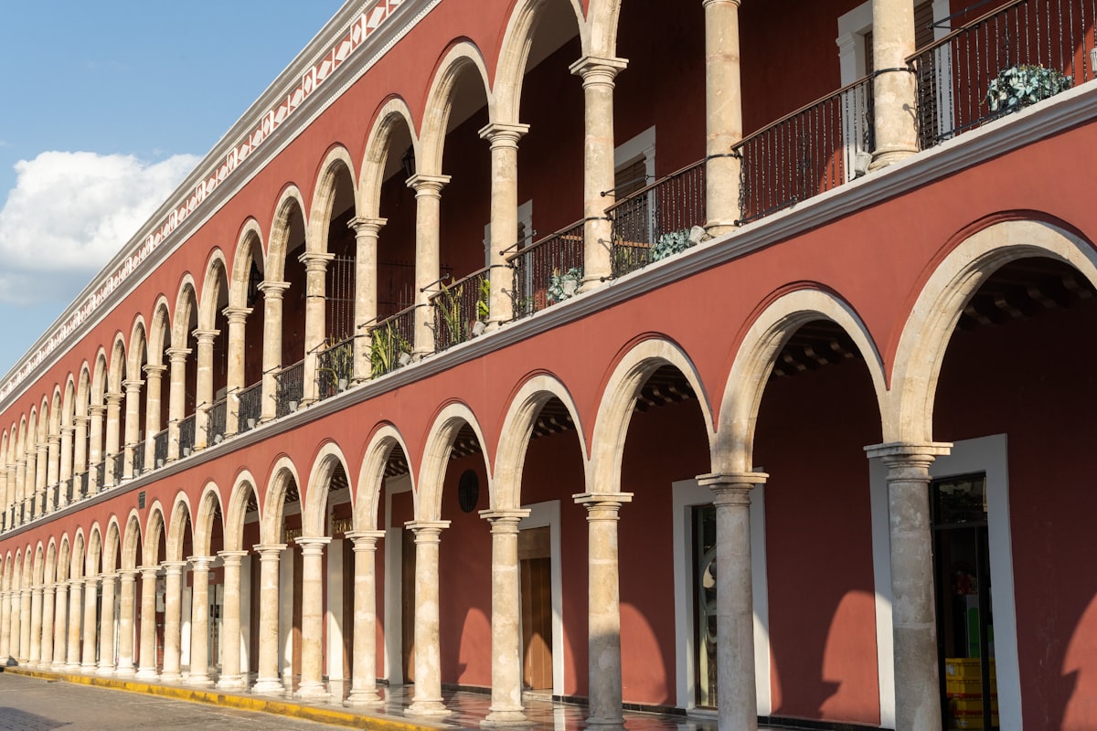 Cuenca colonial architecture